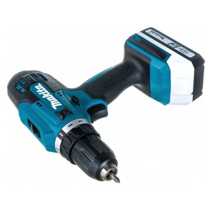 Аккумуляторная дрель-шуруповерт Makita DF488DWE