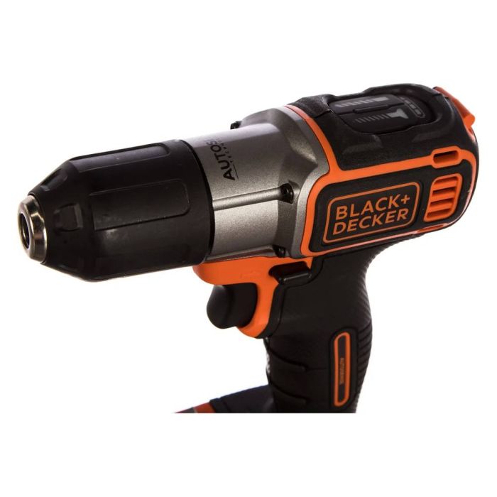 Аккумуляторная дрель-шуруповерт Black&Decker ASD18KB