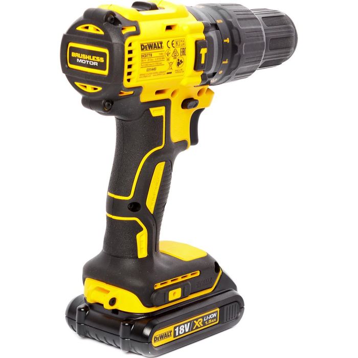 Аккумуляторная дрель-шуруповерт DeWalt DCD778S2T ударная