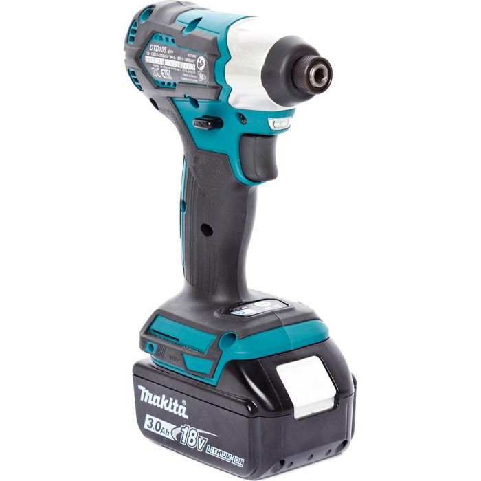 Аккумуляторная дрель-шуруповерт Makita DTD155RFE ударная