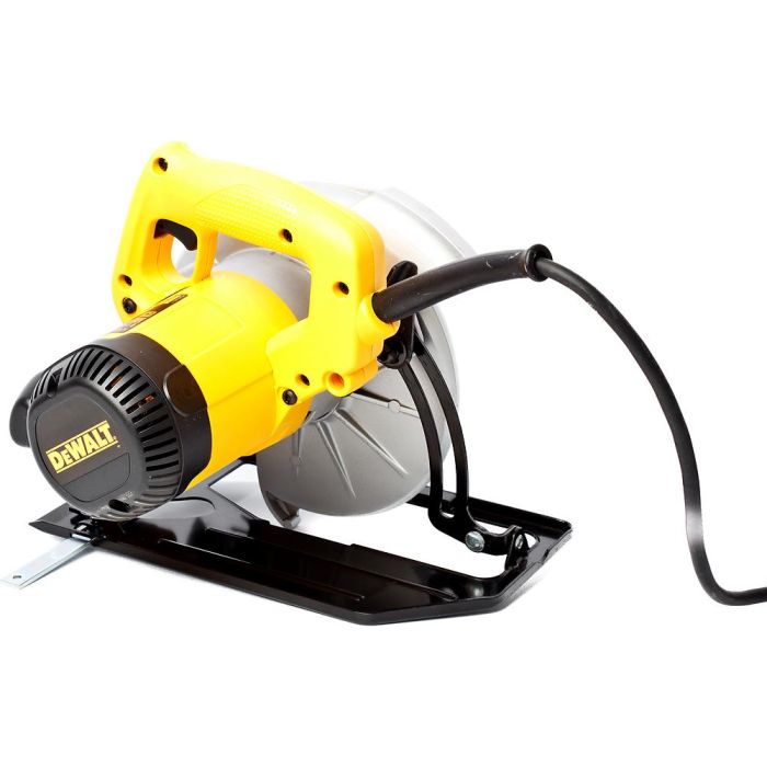 Пила дисковая DeWalt DW366
