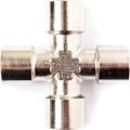 Переходник OMG 2C крест (4х1/4"F) Переходник OMG 2C крест (4х1/4"F)